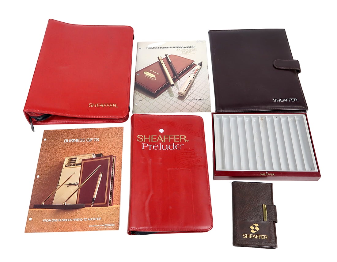 5 Sheaffer Salesman's Folios & Display, A Large Red Case For 43 Pens, A Red (1 of 2)