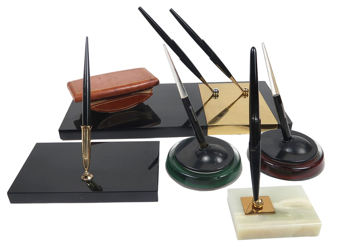 5 Desk Sets, 3 Parker 51's In A Dbl Black Glass W/brass Plate And An Onyx S (1 of 2)