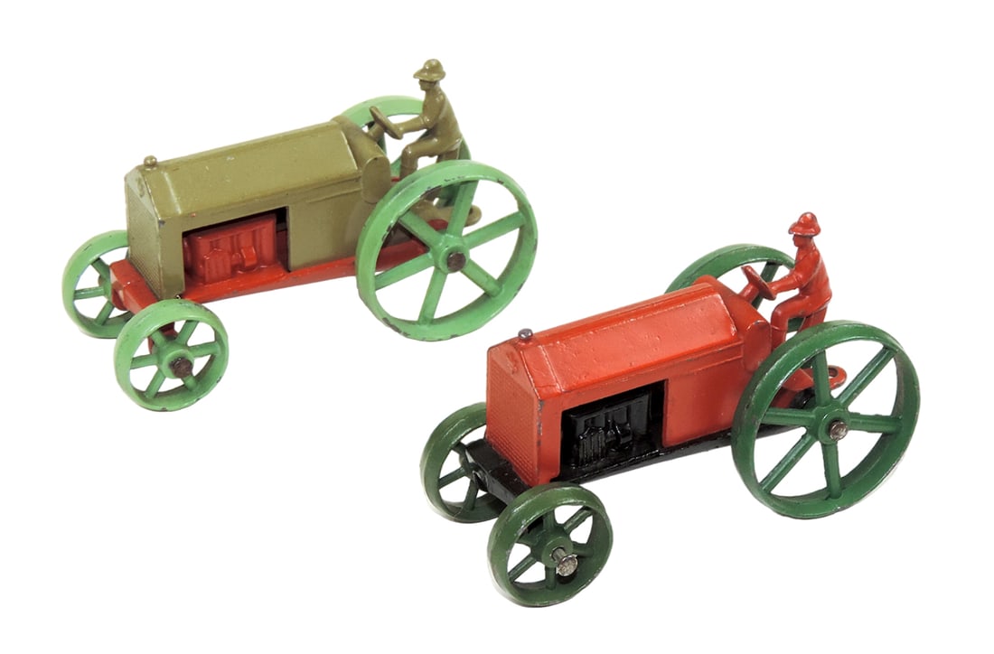 Toy Tootsietoy farm tractors, hitch version, metal, c.1920/30s, made in USA (1 of 2)