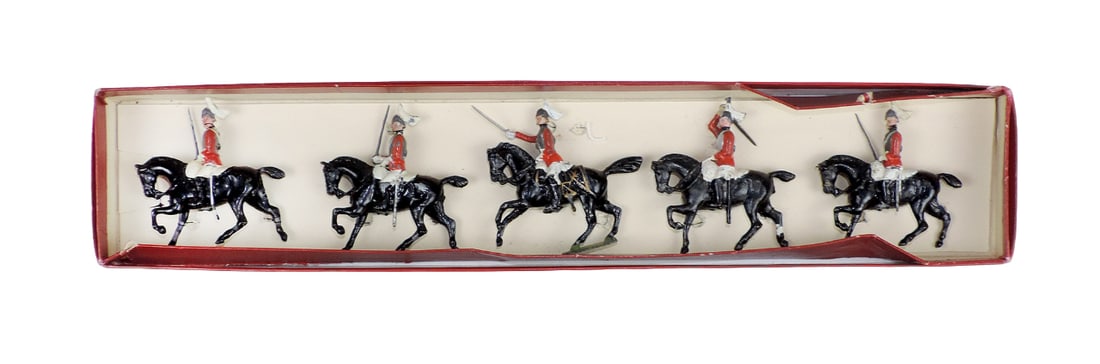Toy Britain's Ltd, set #1, Royal Life Guards, moveable right arms w/tin swo (1 of 1)