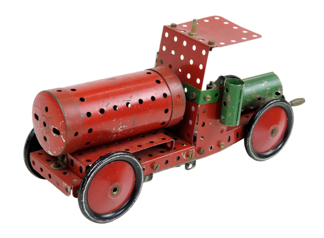Toy Meccano erector metal construction tanker truck, made in England, missi: Toy Meccano erector metal construction tanker truck, made in England, missing windup key, Good cond, 12"L.