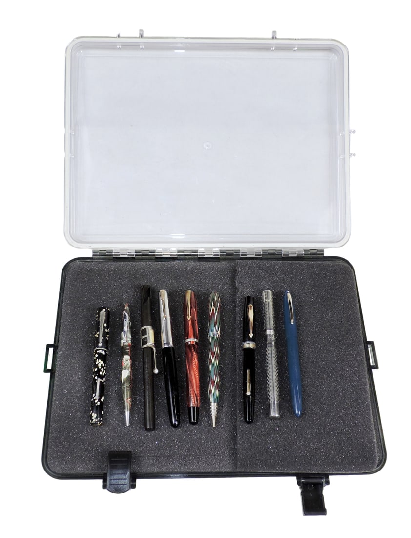 Fountain pens (9), Parker Duofold c.1934, Signature No. 6 by American, Neve (1 of 3)