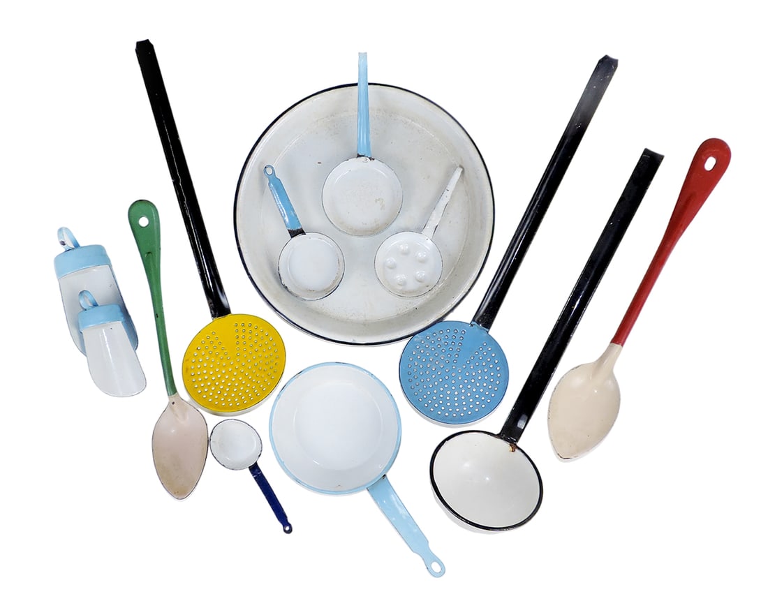 Enamelware &  G raniteware (13) , ladle, plate, spoons & pans, ladles marke (1 of 1)