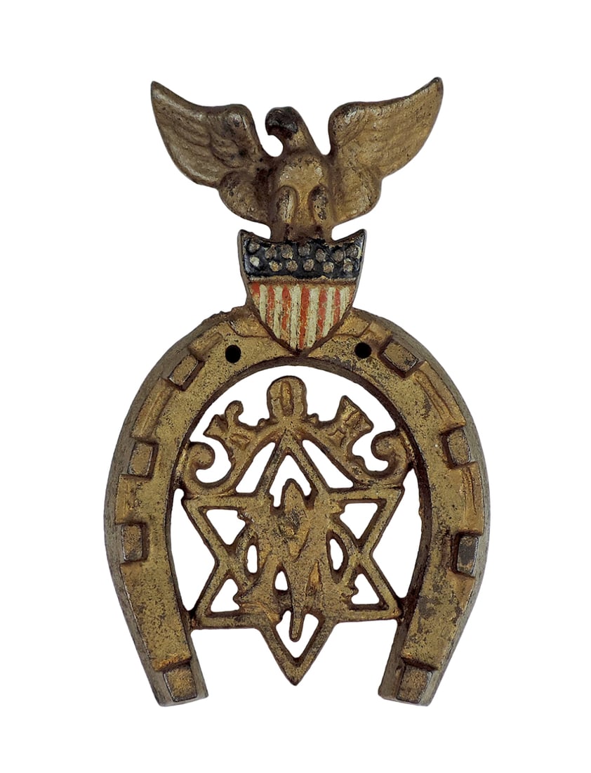 Fraternal Trivet, Knights of Honor Eagle horseshoe, cast iron, VG cond, 6"L: Fraternal Trivet, Knights of Honor Eagle horseshoe, cast iron, VG cond, 6"L.