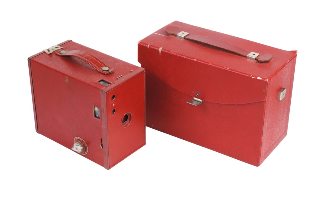 Camera, No. 2A Brownie Model C, mfgd in US by Eastern Kodak Co.-Rochester, (1 of 2)