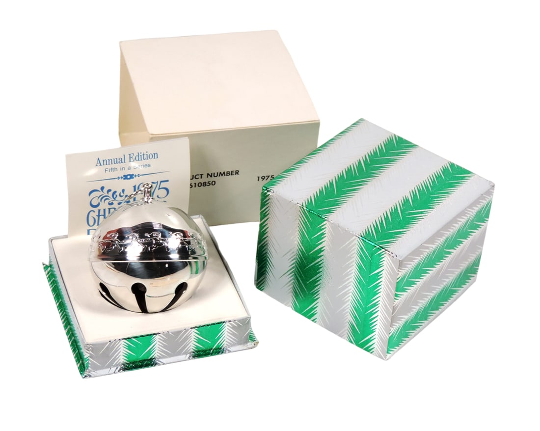 Christmas Bell, 1975 Christmas Bell by Wallace Silversmiths-Wallingford, Co (1 of 3)