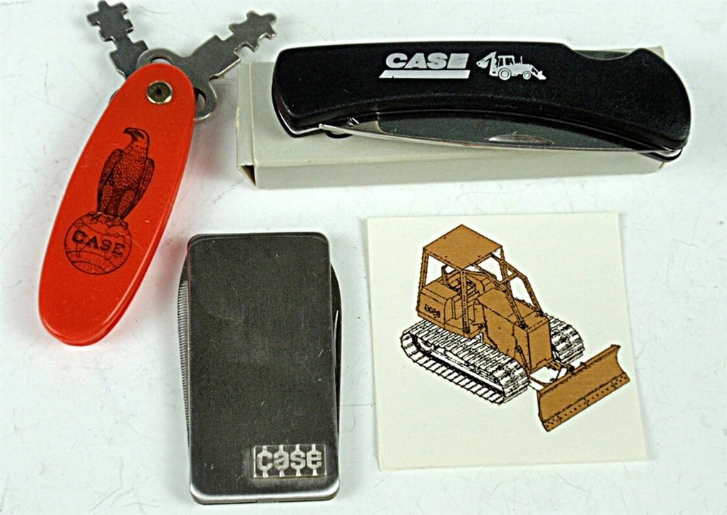 Case Advertising Pcs. Dozer Decal, Pocket Money Clip - knife - File And Poc: Case Advertising Pcs. Dozer Decal, Pocket Money Clip - knife - File And Pocket Knife All VG Cond.