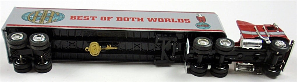 Coin Bank, Case Semi Tractor Trailer w/Key EXE Cond.: Coin Bank, Case Semi Tractor Trailer w/Key EXE Cond.