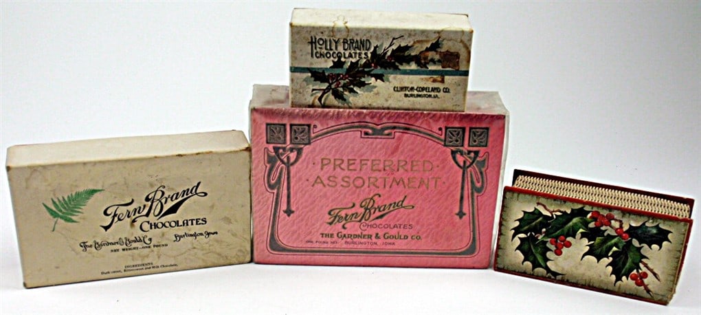 4 Burlington, IA Candy Boxes, 2 Fern Brand & 2 Holly Brand, G+ to VG+ cond. (1 of 1)