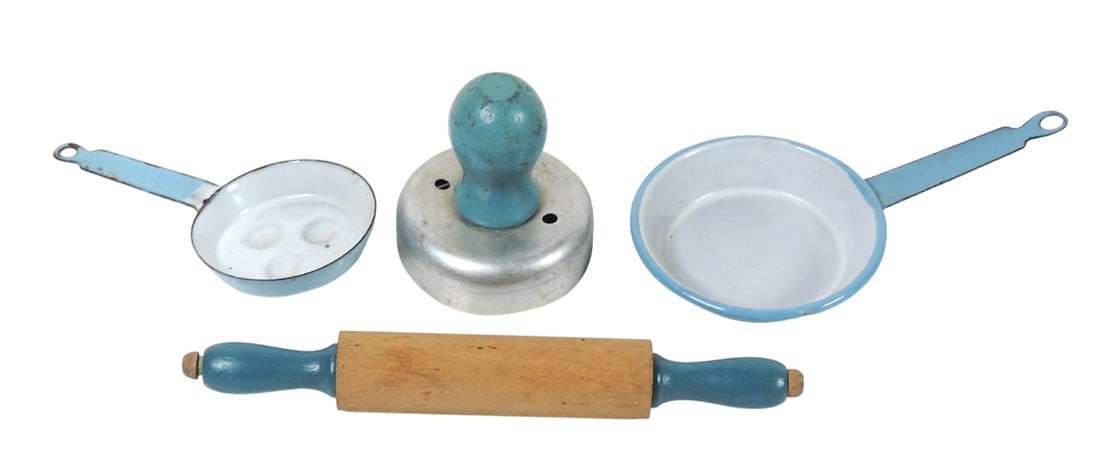 Antique Miniature Kitchenware (4), rolling pin, biscuit cutter & frying pan: Antique Miniature Kitchenware (4), rolling pin, biscuit cutter & frying pans, unmarked, wood/metal/tin/enamelware, c.1920-30s, VG+ to Exc cond , up to 8"L.
