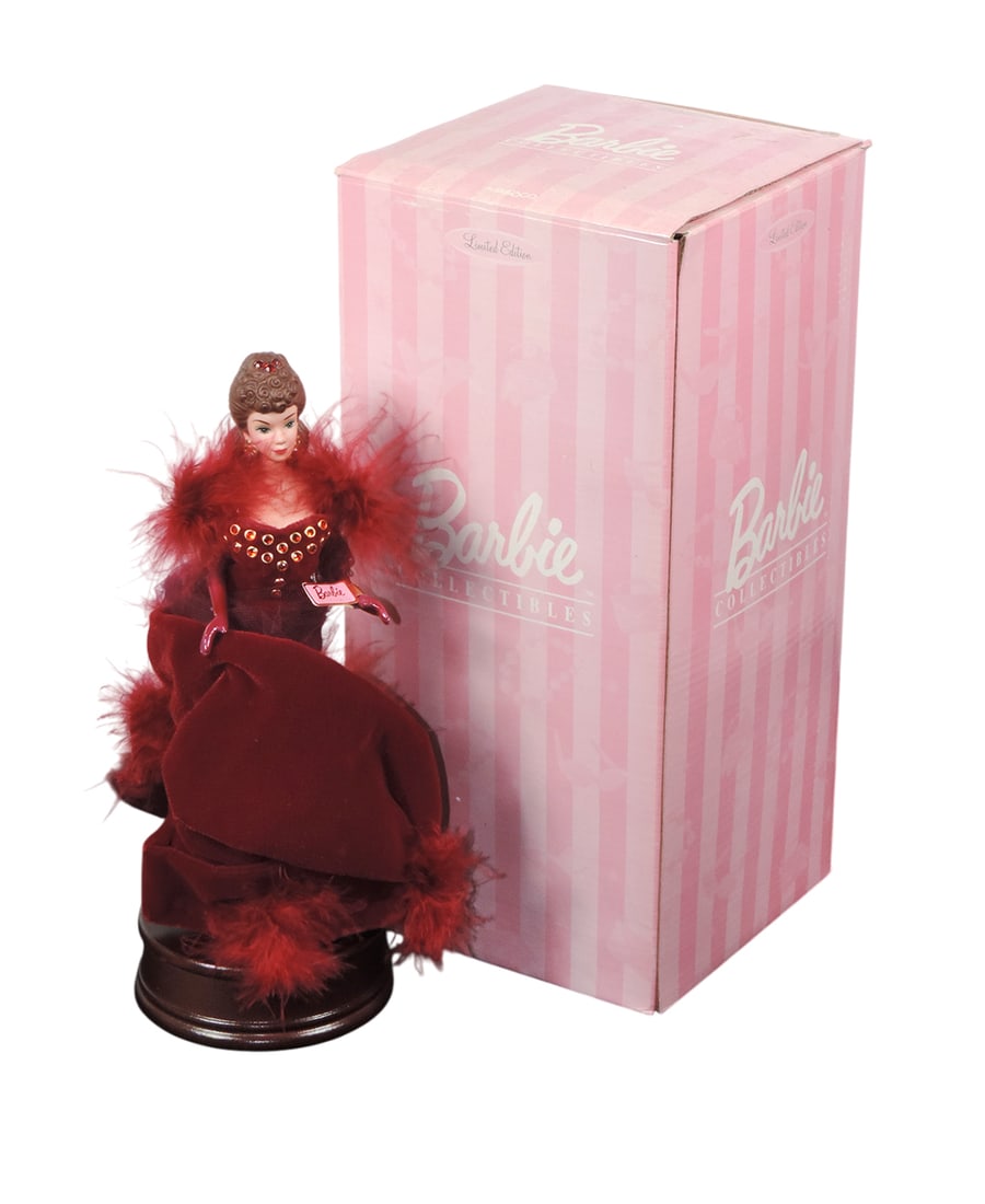 Barbie Doll, Barbie As Scarlett O'Hara, Barbie Collectibles 233668, Limited: Barbie Doll, Barbie As Scarlett O'Hara, Barbie Collectibles 233668, Limited Edition, Musical Figurine, plays the tune "Tara's Theme", c.1996 Mattel, Inc., c.1998 Turner Entertainment Co., Made in Chin