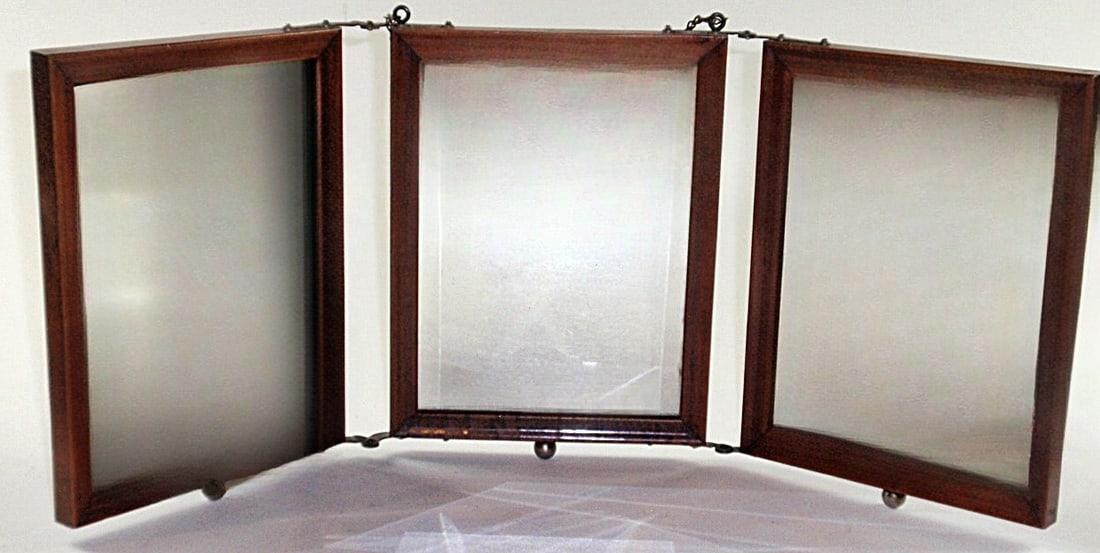 Victorian Aesthetic Movement Tri-Fold Mirror (1 of 3)