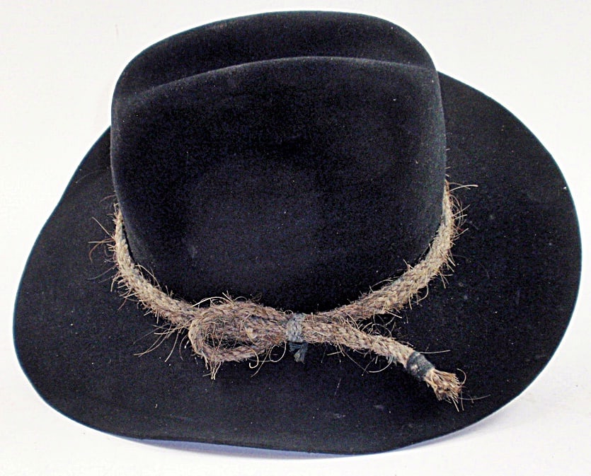 A Resistol Western Hat (1 of 4)