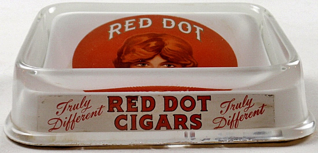 A Red Dot Cigars Change Tray (1 of 3)