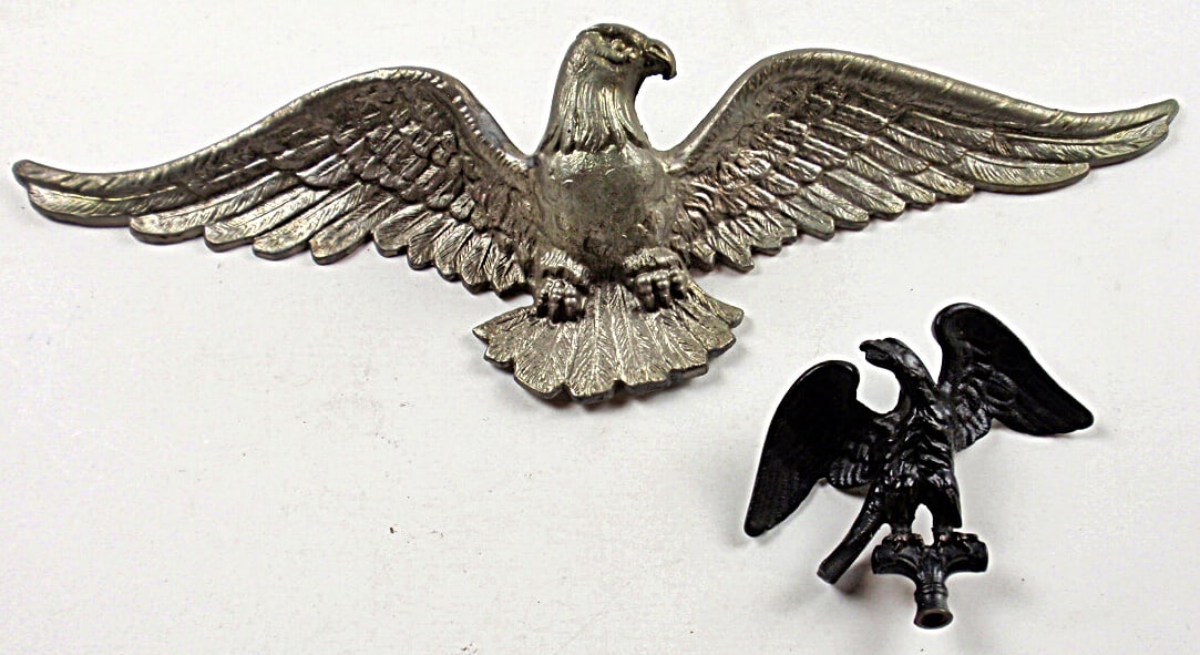 A Pair Of Vintage Cast Iron Eagles (1 of 2)