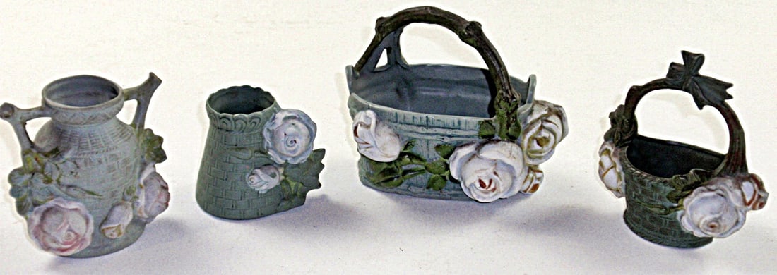 4 Piece Shafer & Vater White Rose Jasperware (1 of 5)