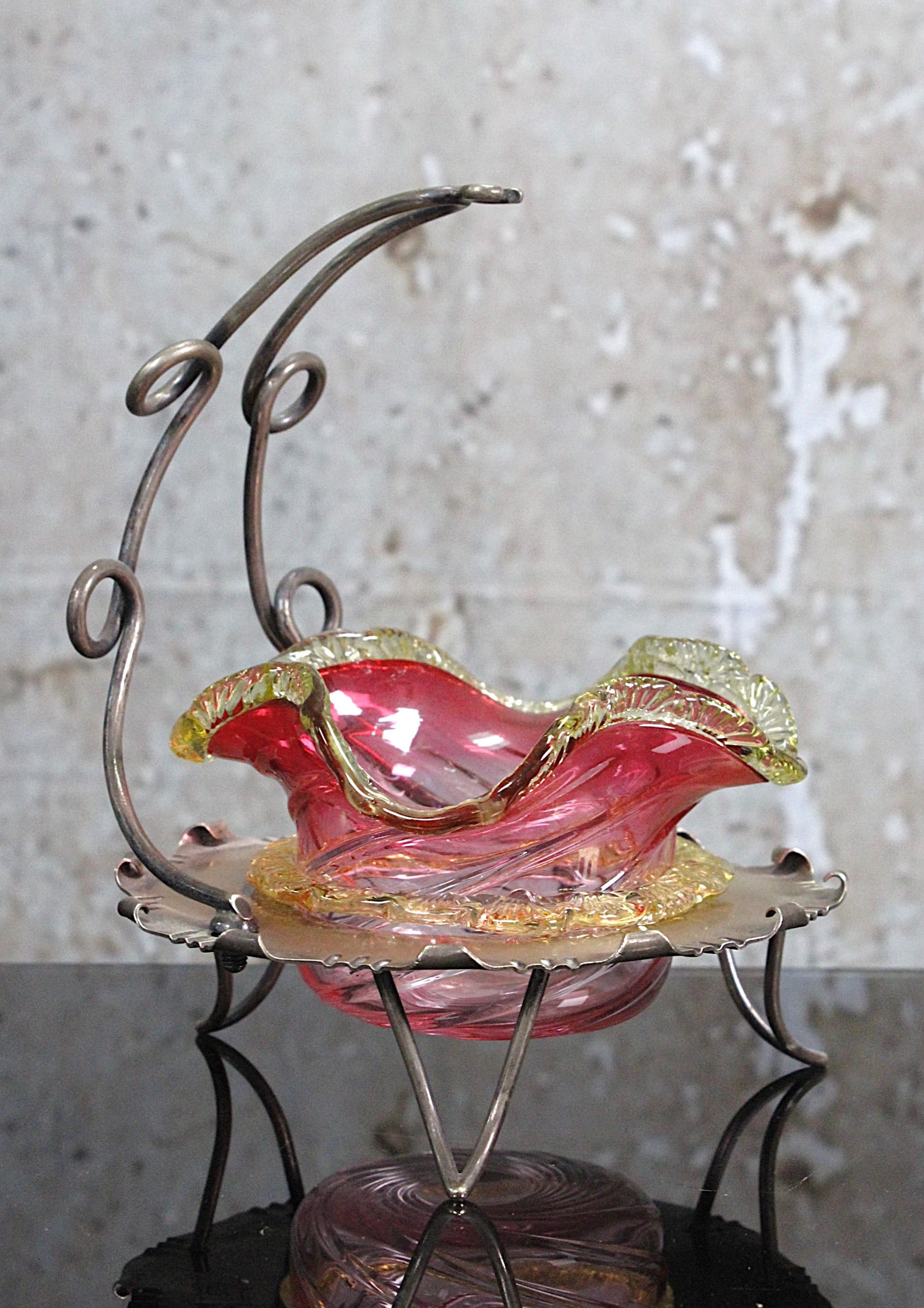 A Victorian Rubina Art Glass Sweetmeat: With swirled ribs and applied citron rigoree in a Sheffield plate stand, Exc. cond, 7.5"H.