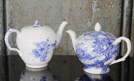 A Pair Of Blue & White Tea Pots
