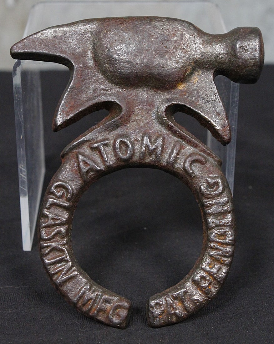 An Atomic Saddle Ring Fencing Tool: Cast iron mfg by Glaskin, VG+ cond. 4.5"H.