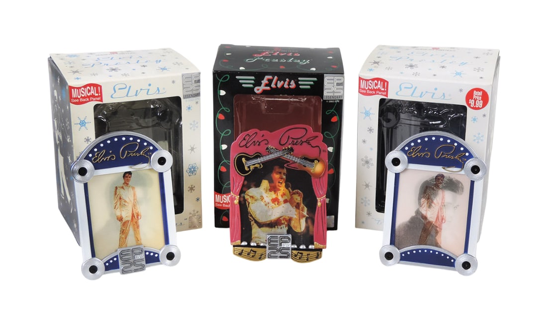 Elvis Presley Collectibles (3), American Greetings Elvis Presley Musical "Blue Christmas" (2) & "...: Elvis Presley Collectibles (3), American Greetings Elvis Presley Musical "Blue Christmas" (2) & "Burning Love," flicker jukebox style musical ornaments, NOS, c. early 2000s, Exc cond 5 x 3.75 x 3 in. 