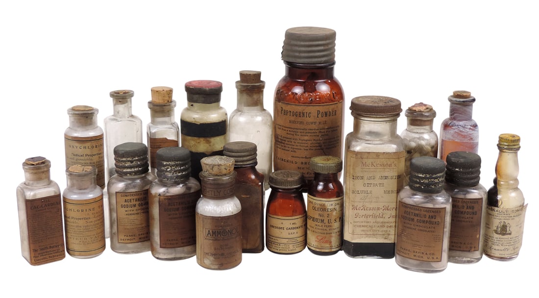 Drug Store Bottles (20), includes the following companies, Park, Davis & Co., The Smith-Dorsey Co.,: Drug Store Bottles (20), includes the following companies, Park, Davis & Co., The Smith-Dorsey Co., Pasteur Vaccine, Co., Inc., Eli Lilly & Co., L.N. Renault & Sons, Inc., Merck & Co., the Ammonol Che