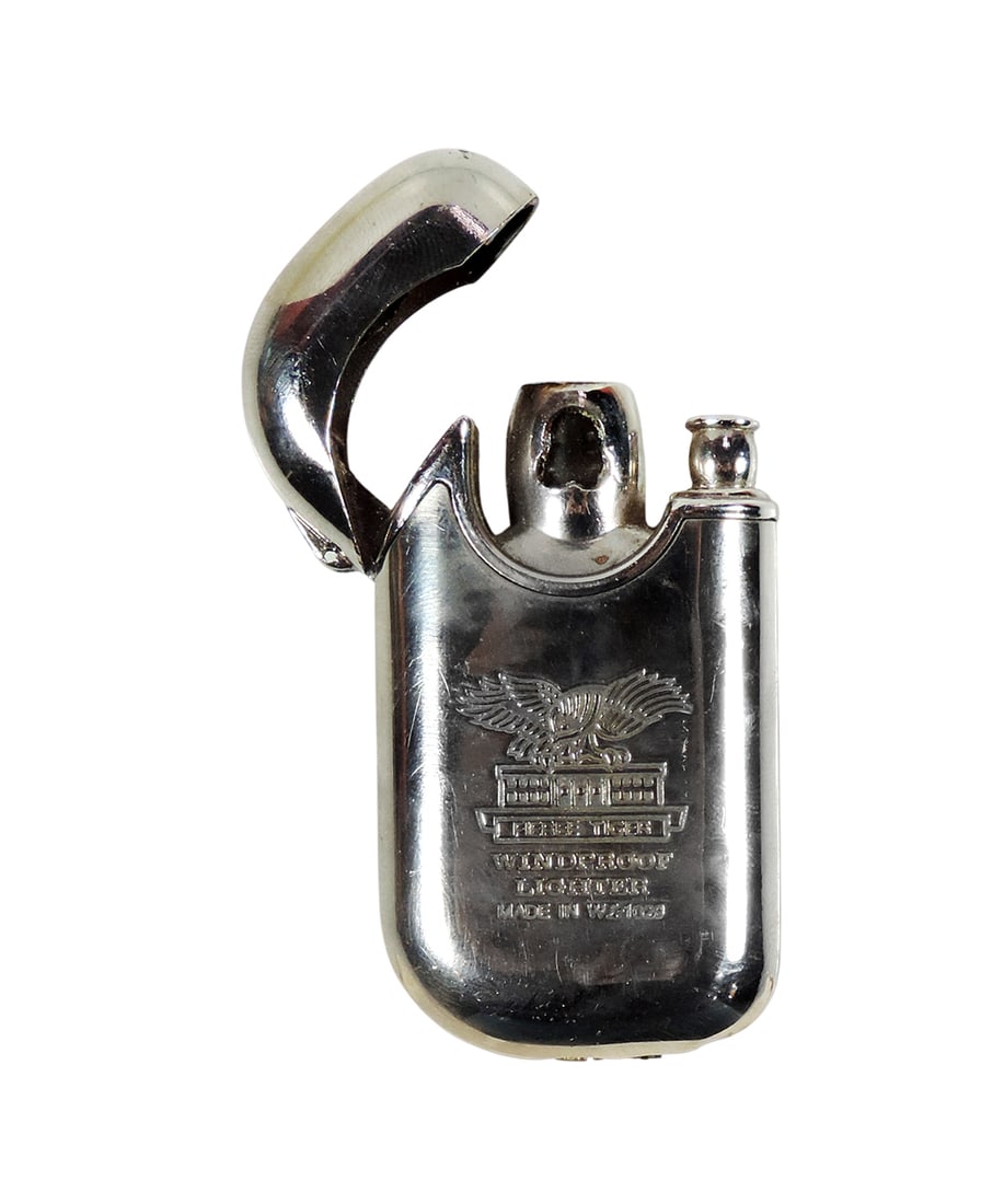 FIEREE TIGER Cigarette Lighter, embossed FIEREE TIGER Windproof Lighter, Made in WZ-1029, Exc con... (1 of 2)