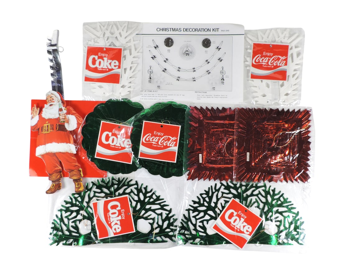 Coca-Cola Holiday Santa Hanging Decorations, PAX-279, orig paper instructions included, printed/m... (1 of 1)