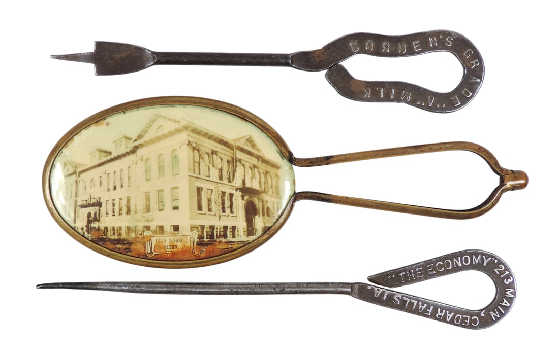 Iowa Advertising Items (3), Chariton, IA High School Hand-held Pocket Mirror, celluloid/metal, Bu... (1 of 2)