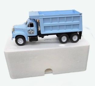 Diecast toy, MACK Dump Truck, B61 Mint NIB
