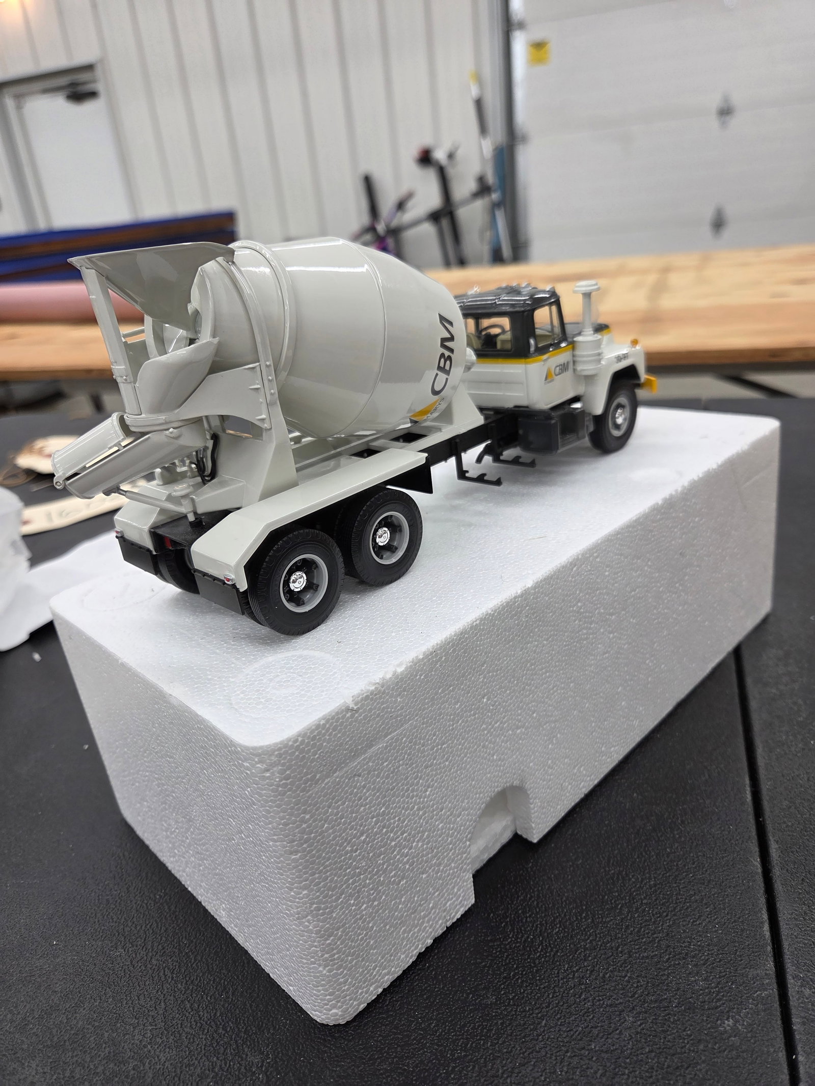 Diecast Toy, MACK R-Model Mixer (CMB Mixer) First Gear Mint NIB: Diecast Toy, MACK R-Model Mixer (CMB Mixer) First Gear Mint NIB