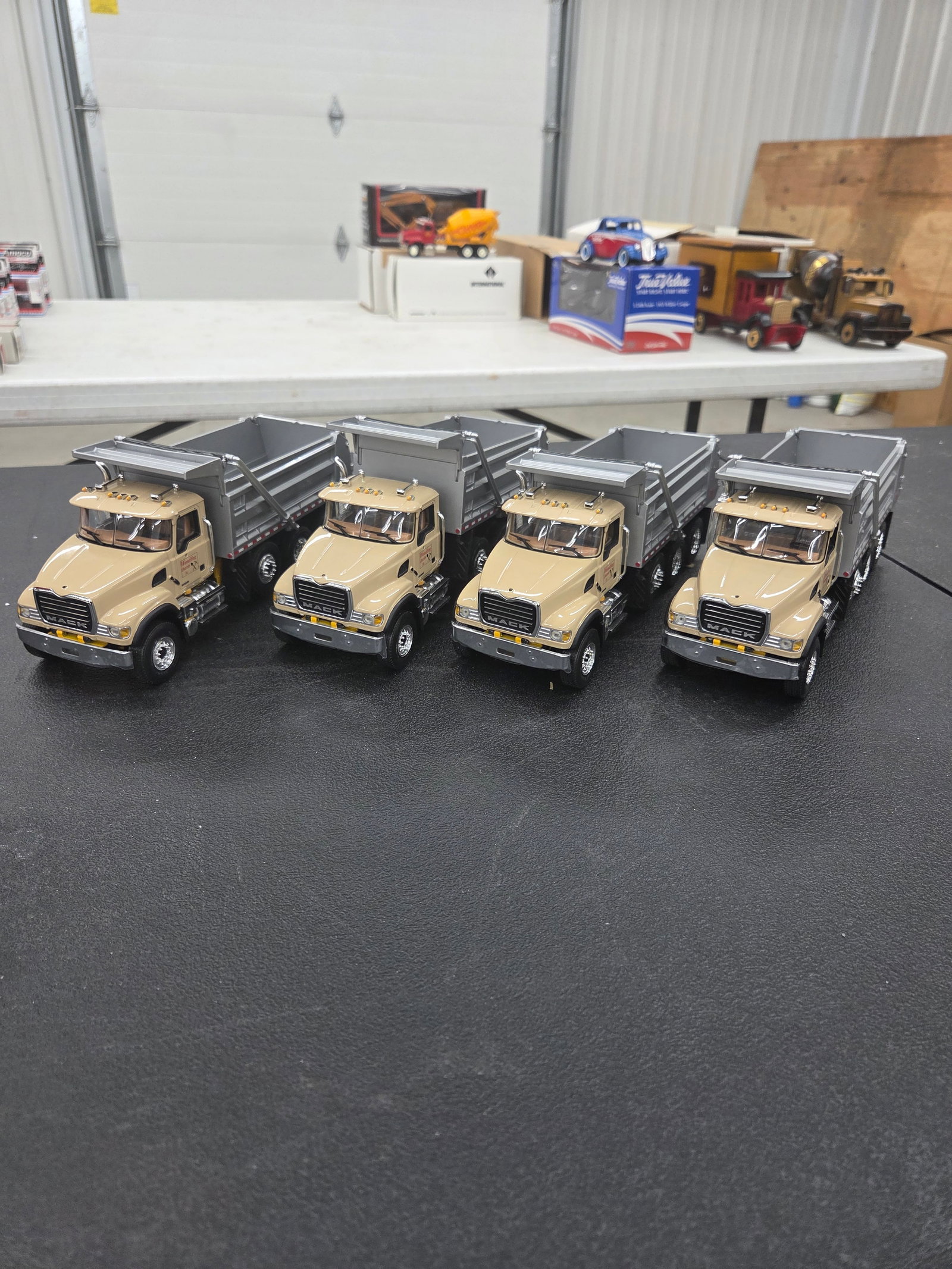 Diecast Toy, Mack Heavy Duty Dump Truck 4 pcs (Wendling Quarries Inc.) First Gear NIB: Diecast Toy, Mack Heavy Duty Dump Truck 4 pcs (Wendling Quarries Inc.) First Gear NIB