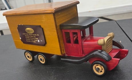 Wooden Van Peterbilt Model. "Sioux City Truck Sales" VG Cond.