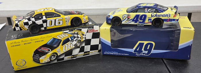 Die Cast Collector NAS Cars 2 NIB