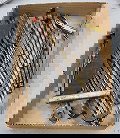 Group of miscellaneous chisels and punches.: Group of miscellaneous chisels and punches.