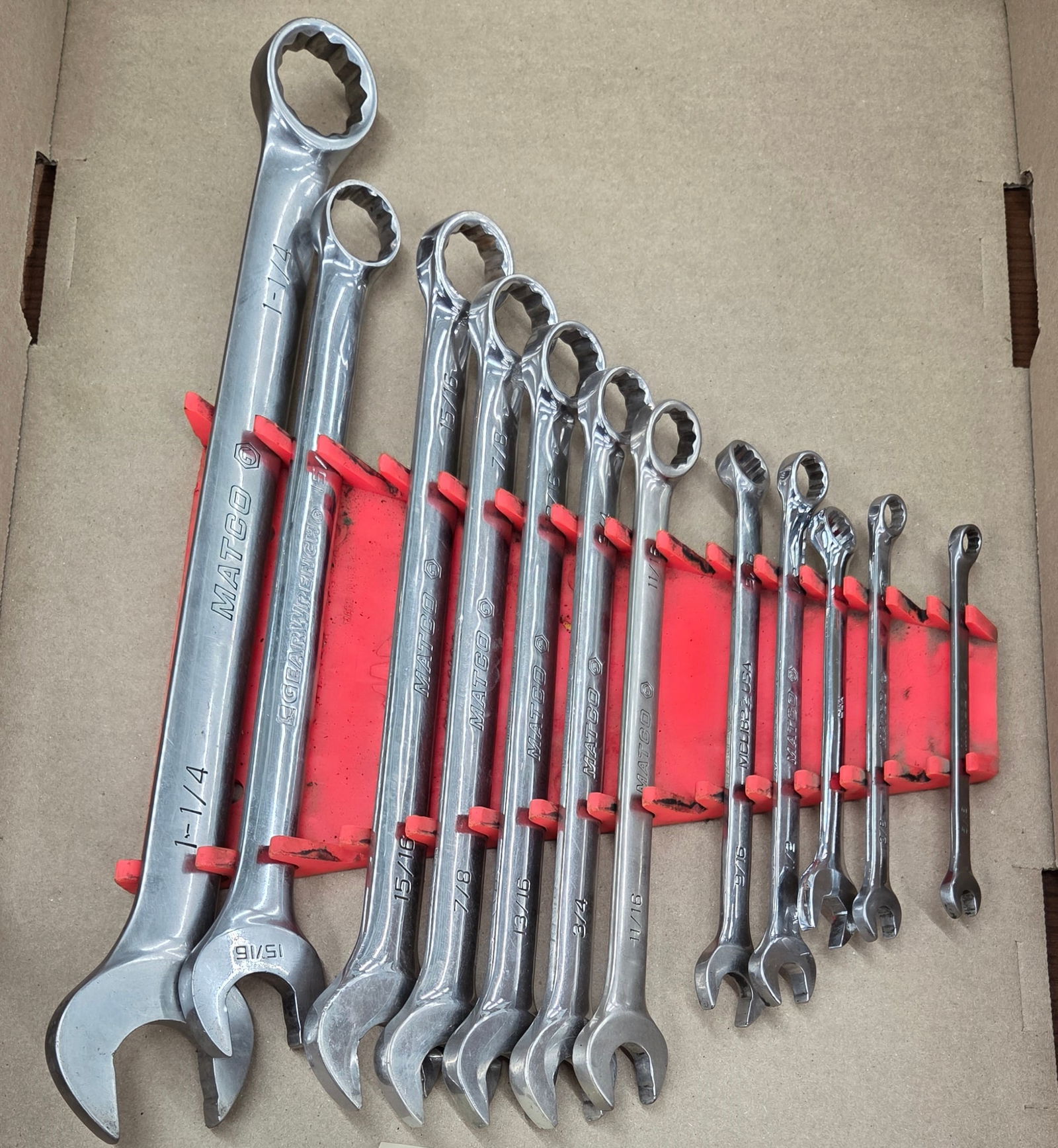 Set of mixed brand combination wrenches 5/16 to 1 1/4 inch. Good cond. (1 of 1)