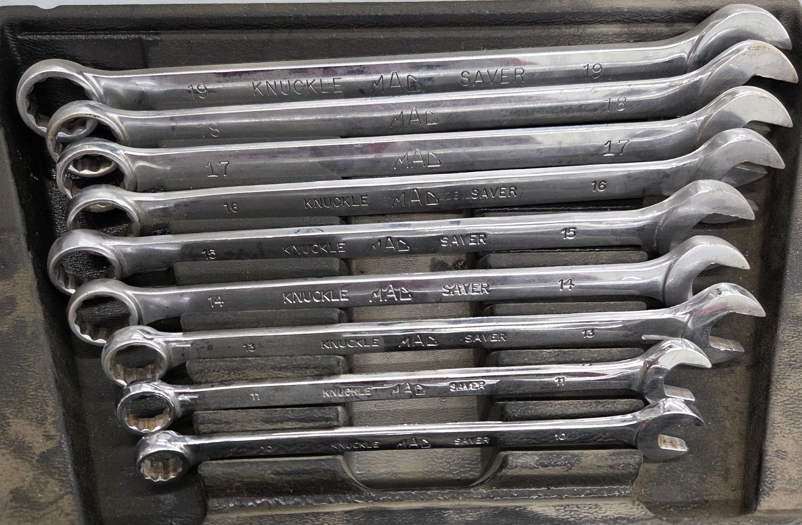 Set of Mac combination metric wrenches. 10 mm to 19 mm VG cond. (1 of 1)