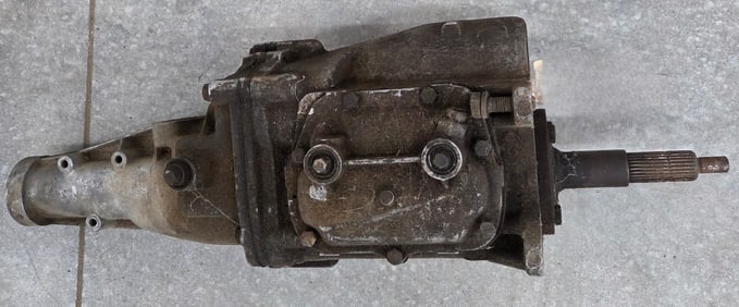 Transmission, Muncie four speed manual transmission t
