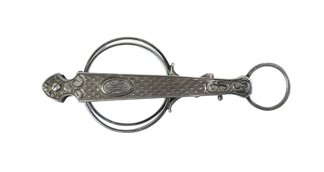 Sterling Silver Magnifying Glasses, spring action folding, monogrammed, c. early 1900s, Exc cond ... - 2