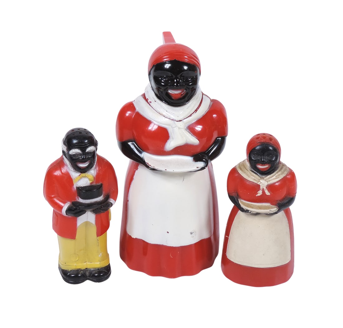 Black Americana S&P Shakers & Syrup Pitcher, Aunt Jemima & Uncle Moses, molded plastic, Fiedler &...: Black Americana S&P Shakers & Syrup Pitcher, Aunt Jemima & Uncle Moses, molded plastic, Fiedler & Fiedler (F&F) Mold & Die Works, Made in USA, embossed on bottoms, has stoppers, c.mid 1900s, Syrup