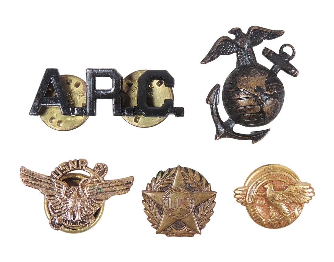 Military Lapel Pins (5), US Army Honorable Discharge, United States Naval Reserve (USNR), United ... (1 of 2)