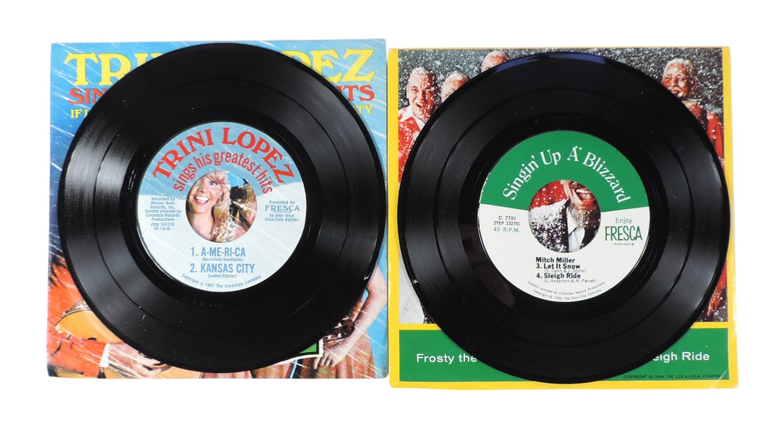 Fresca Promotional Vinyl Records (2), 45 RPM w/orig paper sleeve featuring Trini Lopez Sings His ... - 3