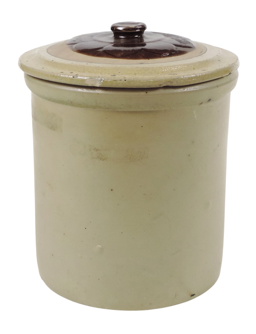 Minnesota Stoneware 1 Gallon Salt Glaze Crock w/Lid, embossed bottom reads "Minnesota Stoneware C... - 3