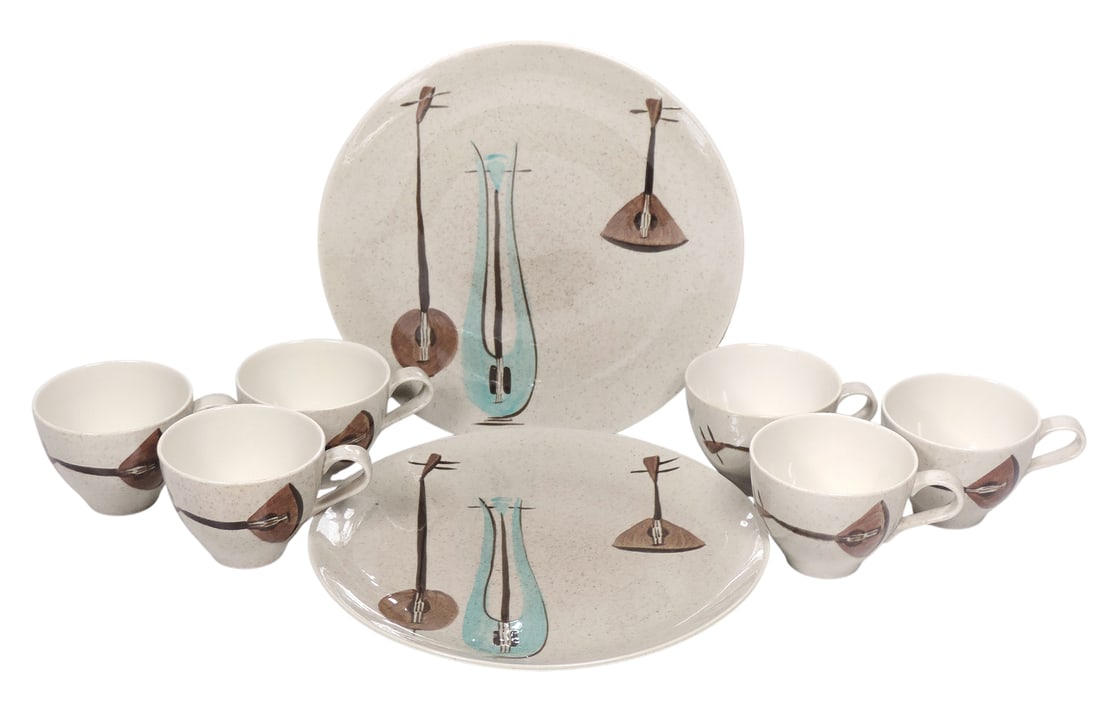 Red Wing Lute Song Dinner Plates/Cups (8), Mid-Century Modern, plates stamped True China Red Wing... (1 of 2)