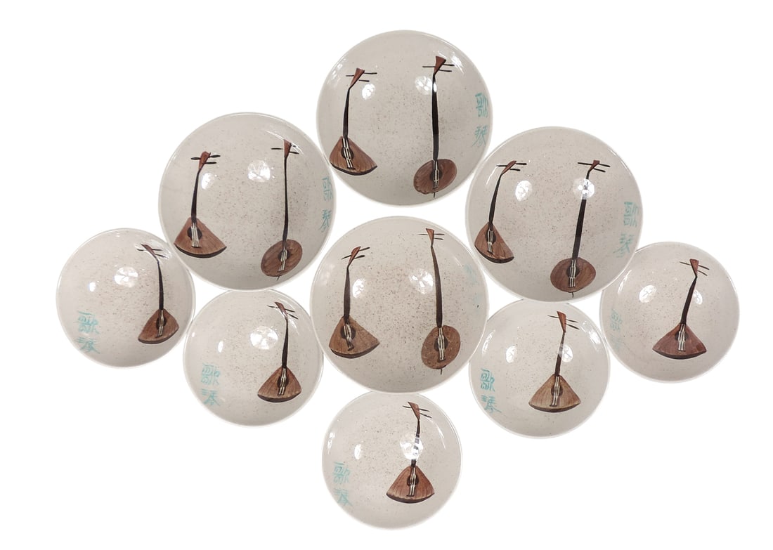 Red Wing Lute Song Bowls (9), Mid-Century Modern, True China porcelain w/glossy finish, 2 of the ... - 2