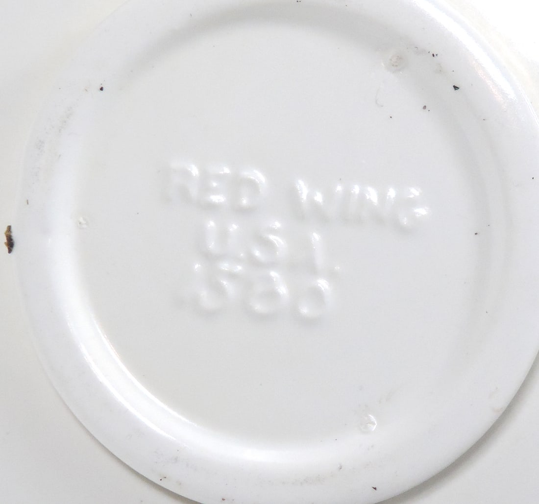 Red Wing Art Pottery, distinct Art Deco Pitcher Vase #1580 in Mat White, c.1958, Exc cond, H 5.5 ... - 2