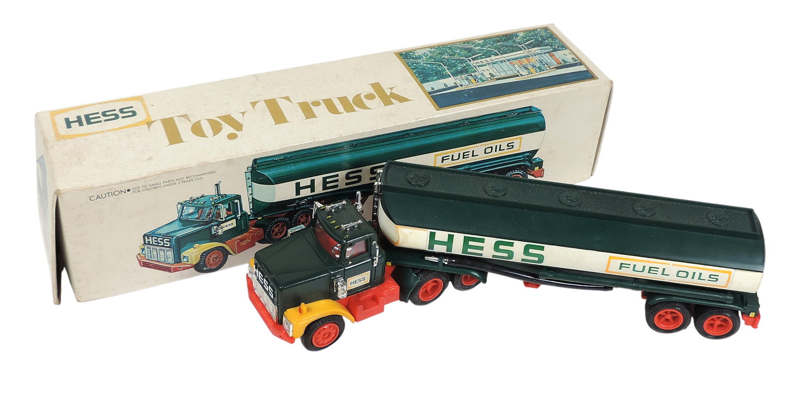 Toy Scale Model Hess Toy Truck, 1977 Fuel Oil Tanker, Amerada Hess Corporation, Woodbridge, New J...: Toy Scale Model Hess Toy Truck, 1977 Fuel Oil Tanker, Amerada Hess Corporation, Woodbridge, New Jersey-USA, Made in Hong Kong, Exc cond, H 3.5 x W 15.25 x D 3.375 in.