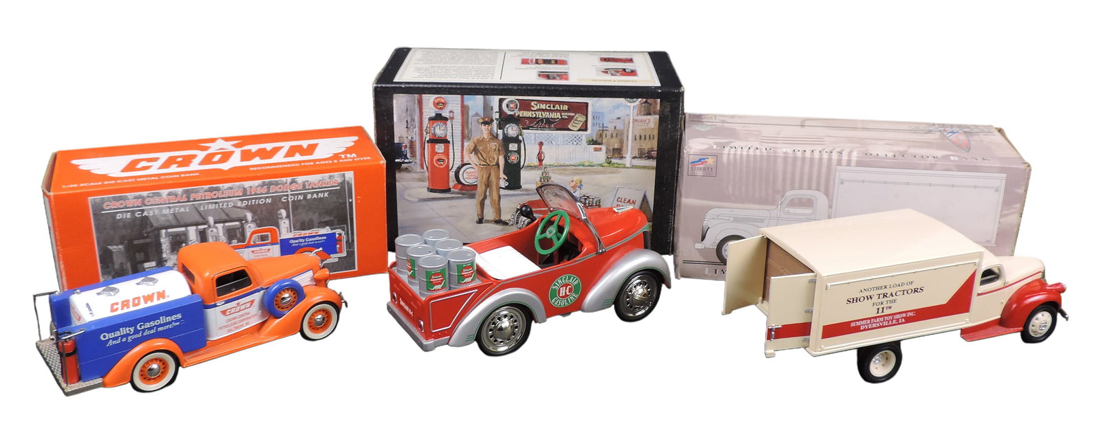 Automotive Banks (3), 1997 Crown Premiums 1941 Garton Pedal Car Bank, 3rd in a series, Sinclair Oil - 2
