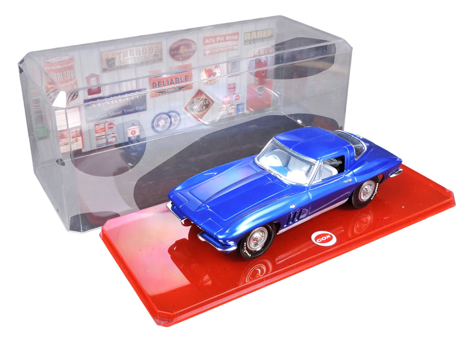 Toy Scale Models (2), Route 66 '62 Corvette Convertible w/Tod Stiles & Buz Murdoch Figures, No. 8... - 2