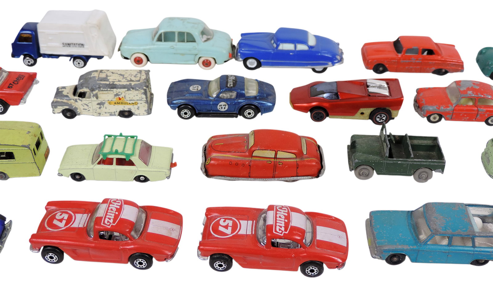 Toy Scale Models (40+), includes several Matchbox Series by Lesney, made in England, Hot Wheels, ... - 5