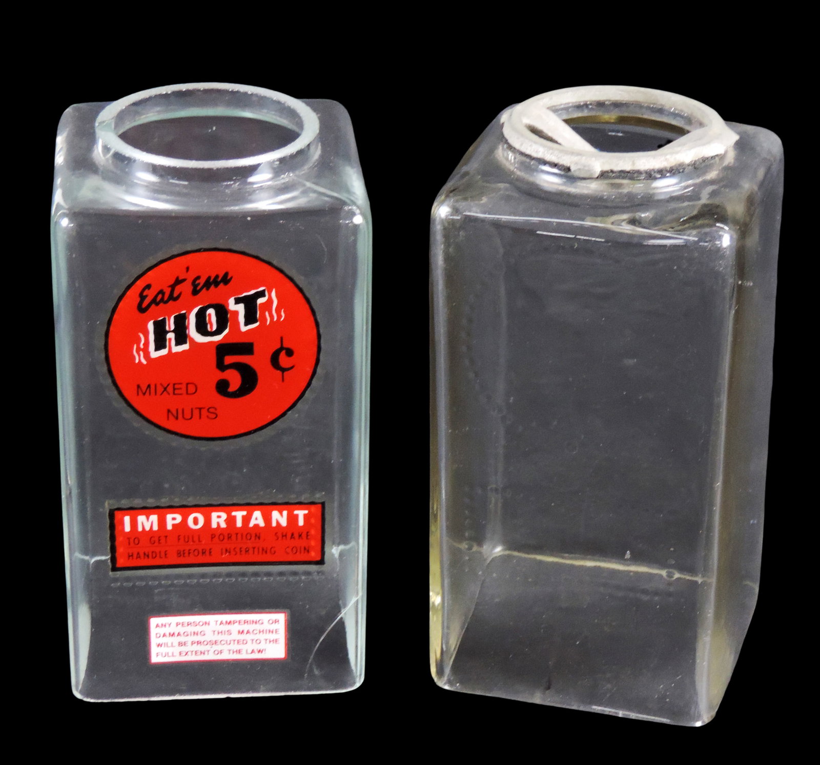 Coin-operated, Challenger Deluxe Hot Nut Vendor Glass Container, part of the original three-hoppe... (1 of 3)
